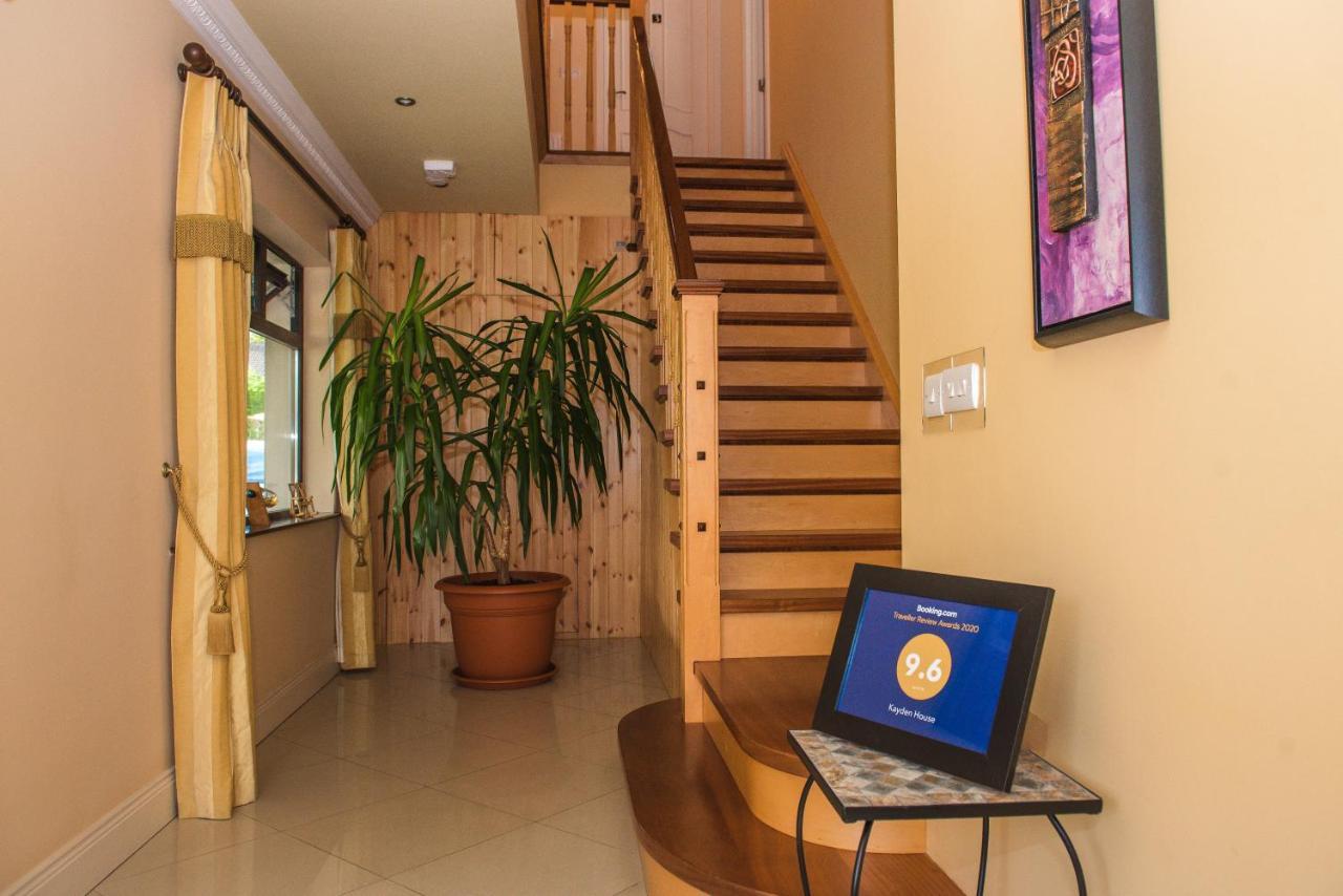 Kayden House Hotel Киларни Екстериор снимка