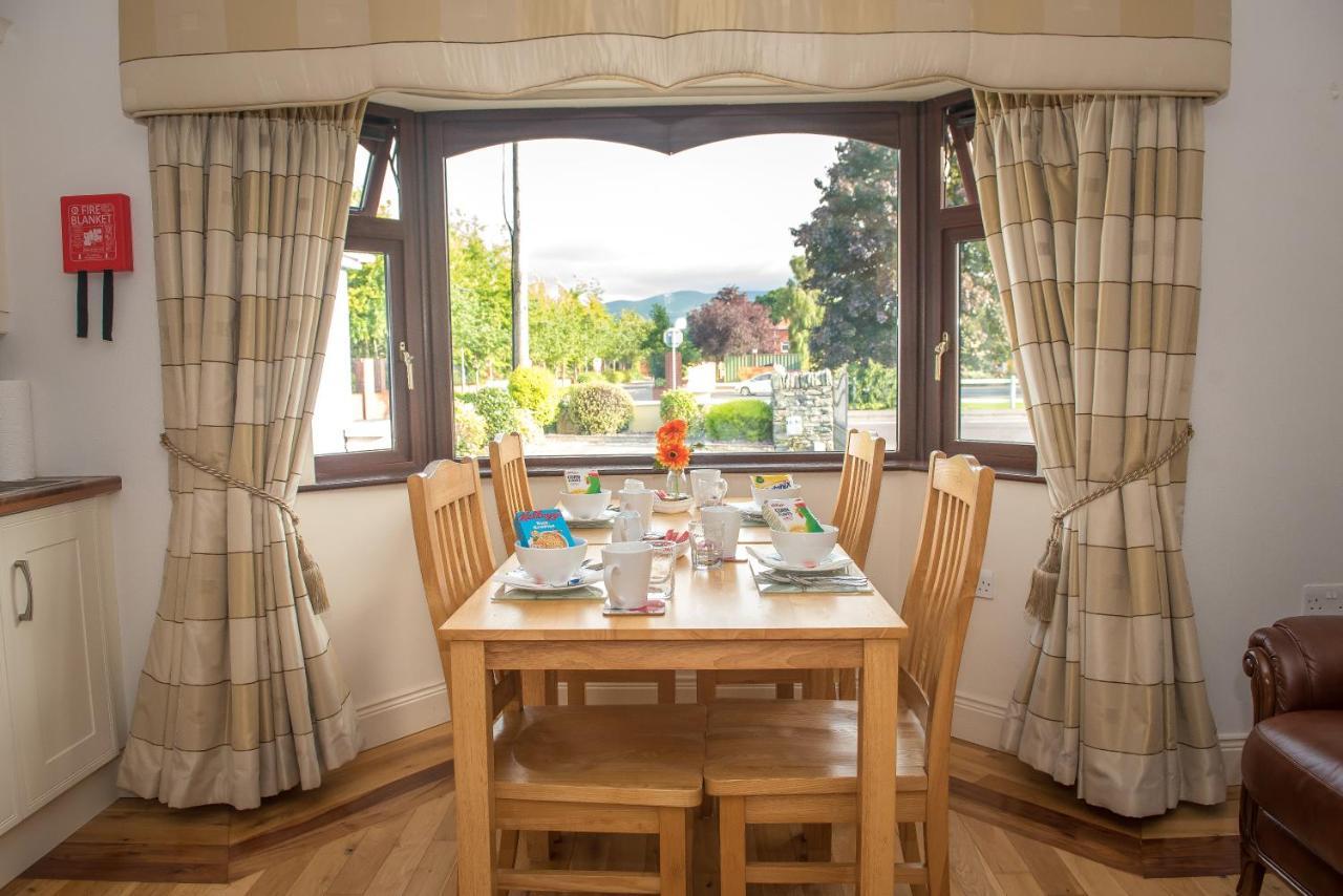 Kayden House Hotel Киларни Екстериор снимка